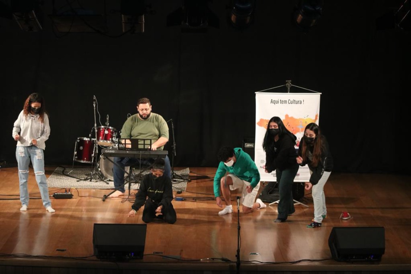 Apresentação musical em Barueri durante o Dia de Fazer Música | Make Music