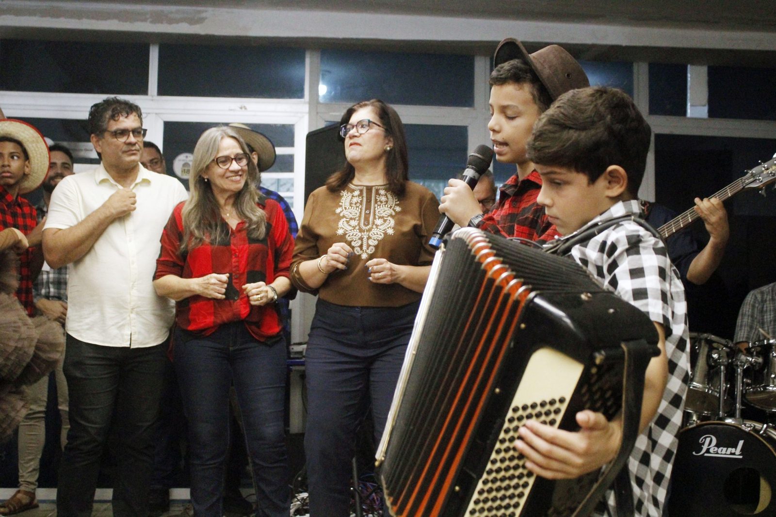 Ouverture du Make Music Day à João Pessoa au Centre Administratif Municipal, avec des élèves du réseau municipal